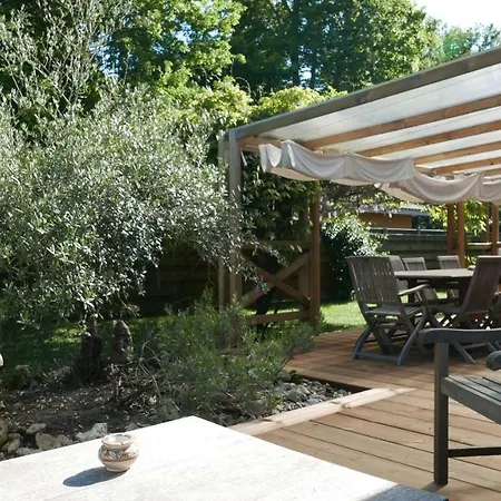 Semesterbostad Cabane Mely Malo Saint-Hilaire-de-Villefranche