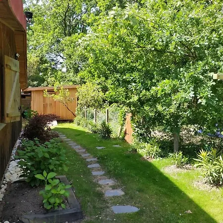 Cabane Mely Malo Saint-Hilaire-de-Villefranche
